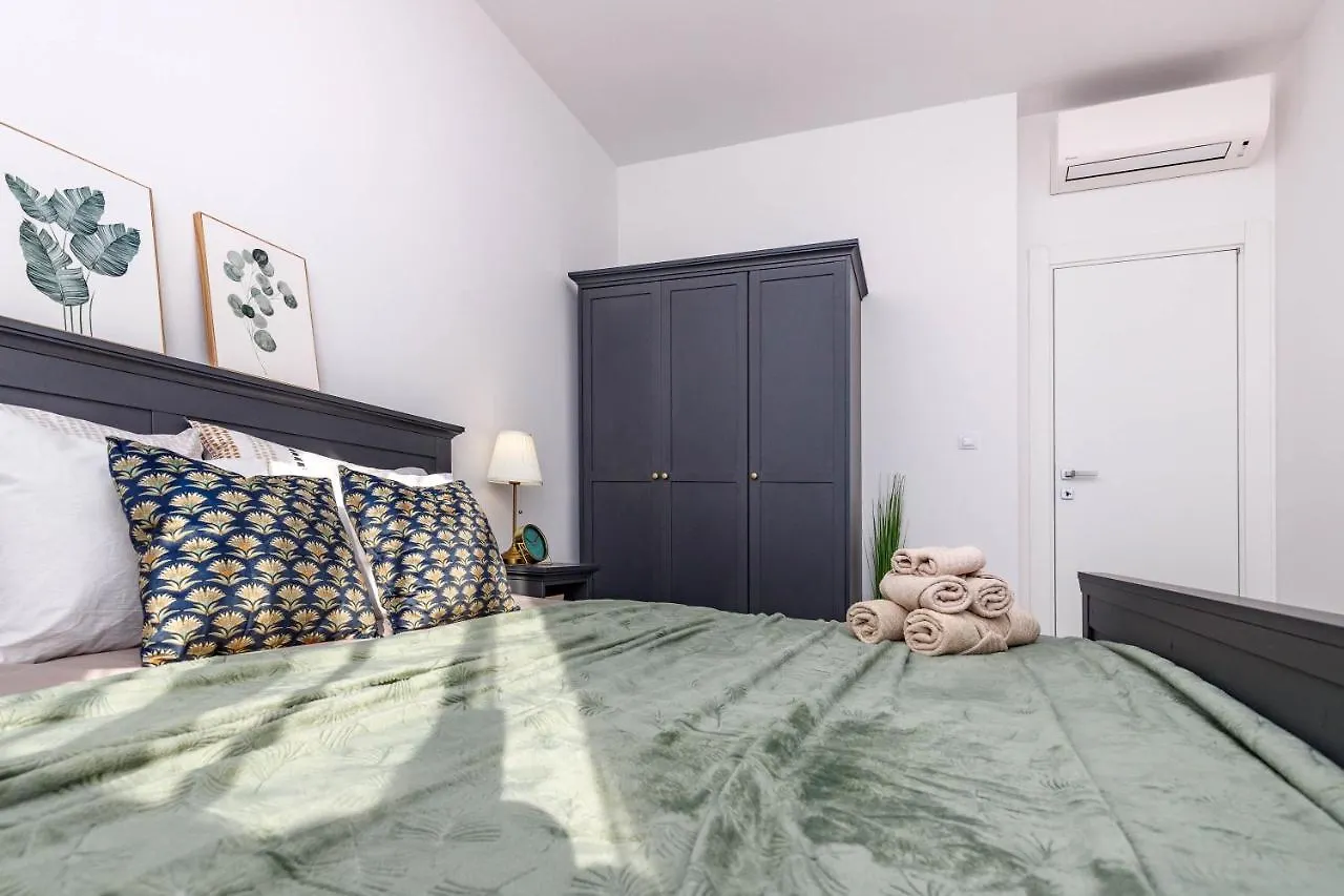 Apartment Klara Krk Town 0*,  Croatia